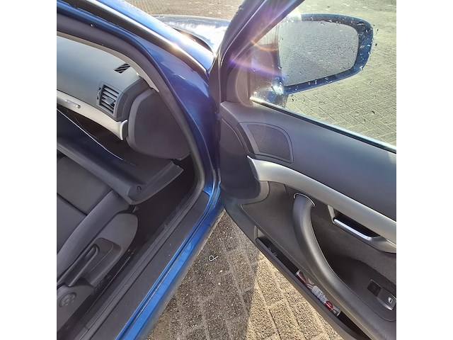 Personenauto, audi, a4 avant a4 avant 1.9 tdi, 2004 - afbeelding 31 van  45