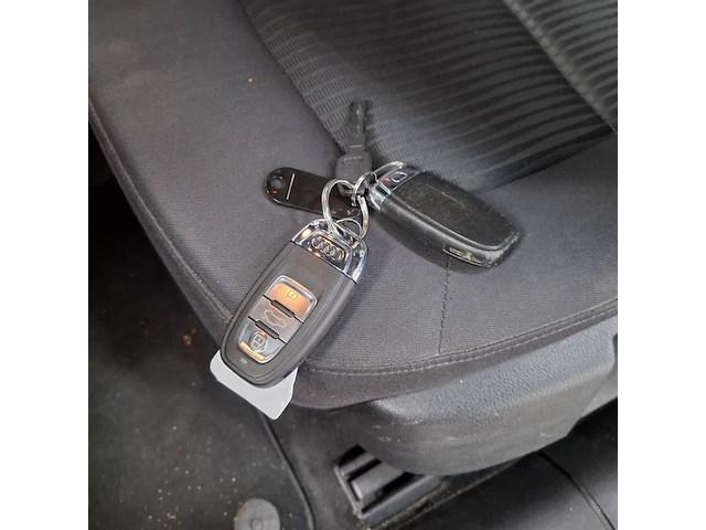 Personenauto, audi, a4 avant - afbeelding 16 van  51