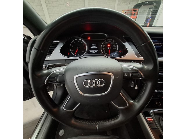 Personenauto, audi, a4 avant - afbeelding 18 van  51