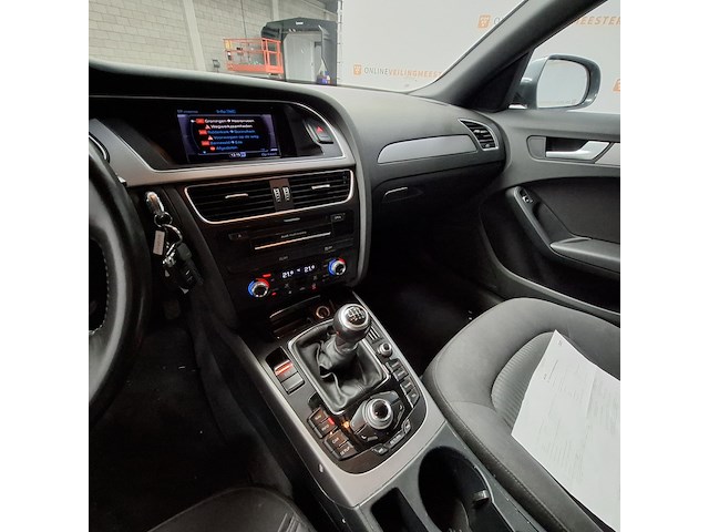 Personenauto, audi, a4 avant - afbeelding 25 van  51