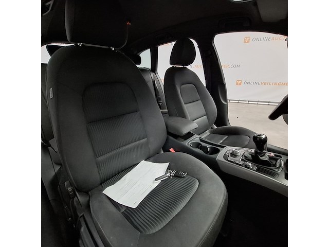 Personenauto, audi, a4 avant - afbeelding 33 van  51