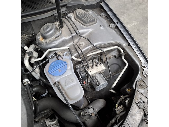 Personenauto, audi, a4 avant - afbeelding 40 van  51