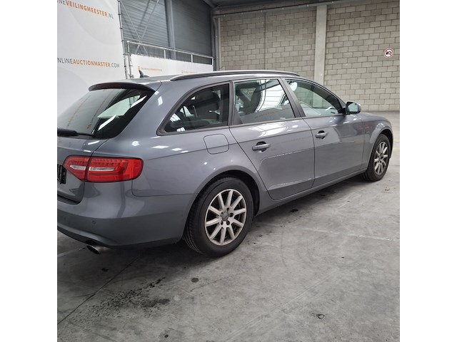 Personenauto, audi, a4 avant - afbeelding 45 van  51