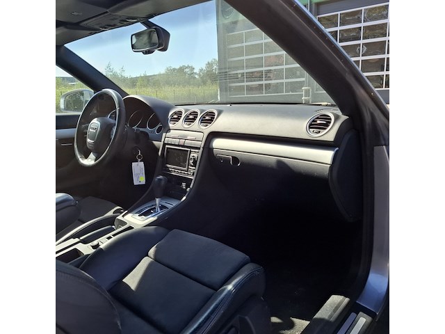Personenauto, audi, a4 cabriolet, 2.0 tfsi pro line, grijs, 2006 - afbeelding 30 van  62