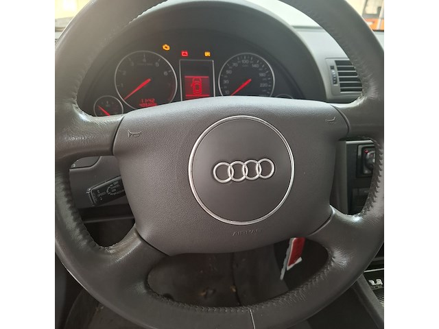 Personenauto, audi, a4 limousine, 2.0, beige, 2001 - afbeelding 4 van  47