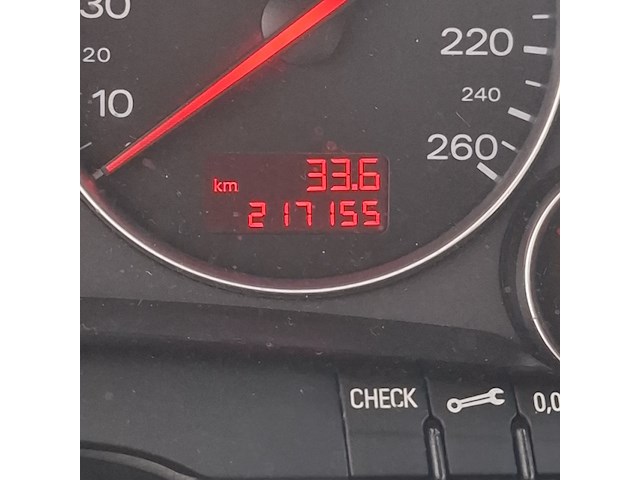 Personenauto, audi, a4 limousine, 2.0, beige, 2001 - afbeelding 6 van  47