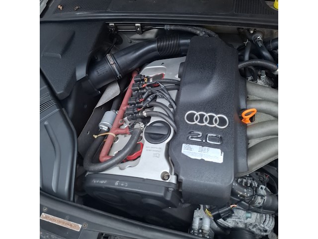 Personenauto, audi, a4 limousine, 2.0, beige, 2001 - afbeelding 17 van  47