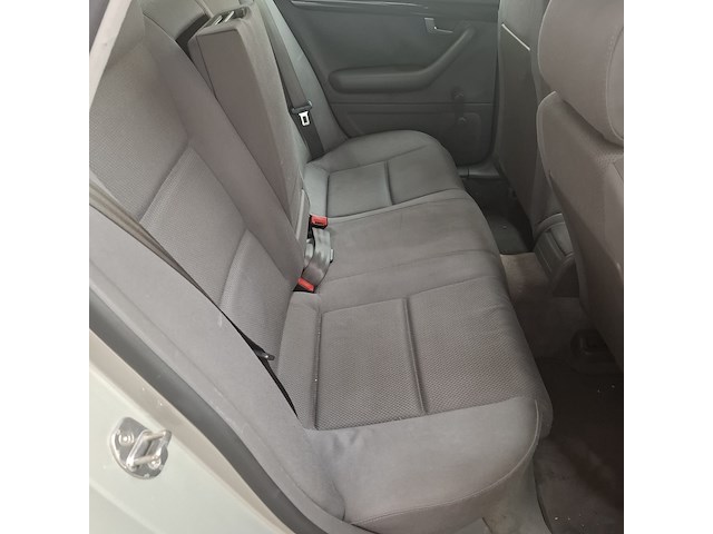 Personenauto, audi, a4 limousine, 2.0, beige, 2001 - afbeelding 29 van  47