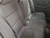 Personenauto, audi, a4 limousine, 2.0, beige, 2001 - afbeelding 30 van  47