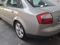 Personenauto, audi, a4 limousine, 2.0, beige, 2001 - afbeelding 44 van  47