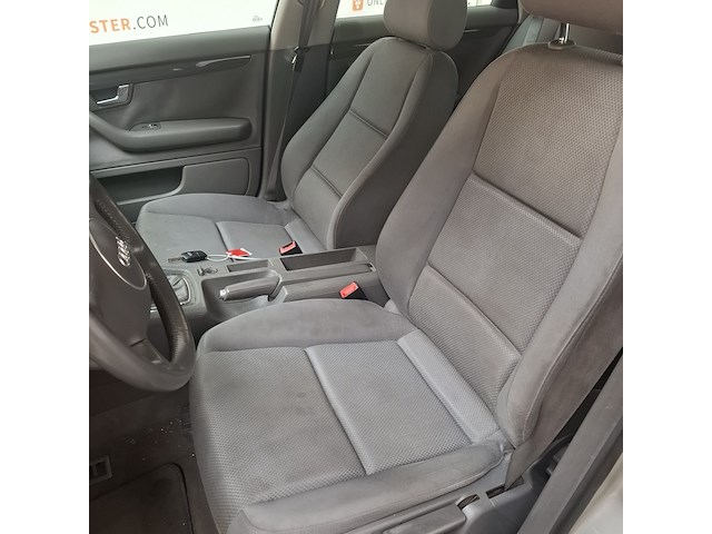 Personenauto, audi, a4 limousine, 2.0, beige, 2001 - afbeelding 47 van  47