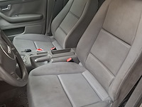 Personenauto, audi, a4 limousine, 2.0, beige, 2001 - afbeelding 47 van  47