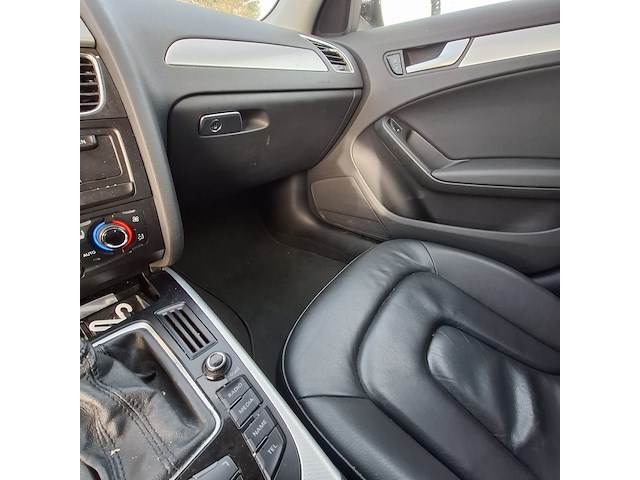 Personenauto, audi, a4 limousine, 2.0 tfsi pro line s, 2012 - afbeelding 38 van  56