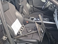 Personenauto, audi, a4 - afbeelding 11 van  39