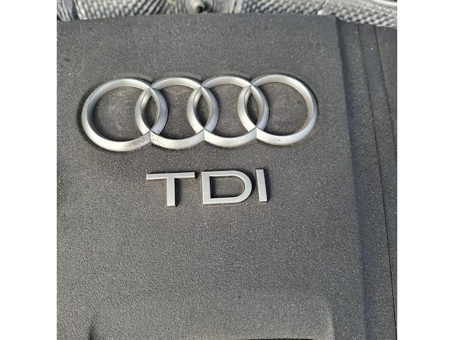 Personenauto, audi, a4 - afbeelding 20 van  39