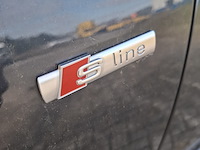 Personenauto, audi, a4 - afbeelding 22 van  39