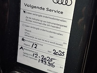 Personenauto, audi, a4 - afbeelding 32 van  39