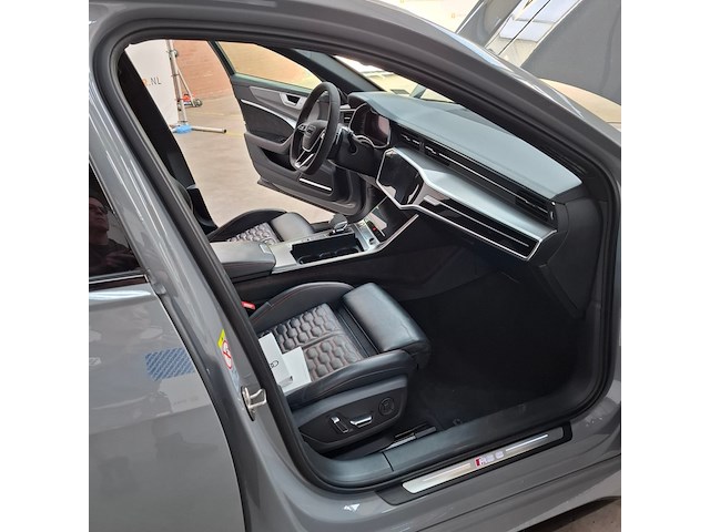 Personenauto, audi, a6 avant, rs 6 tfsi quattro, 2020 - afbeelding 31 van  68