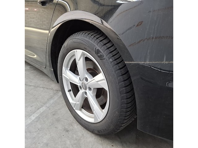 Personenauto, audi, a6 avant - afbeelding 9 van  52