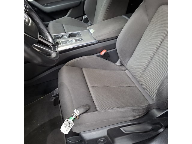 Personenauto, audi, a6 avant - afbeelding 17 van  52