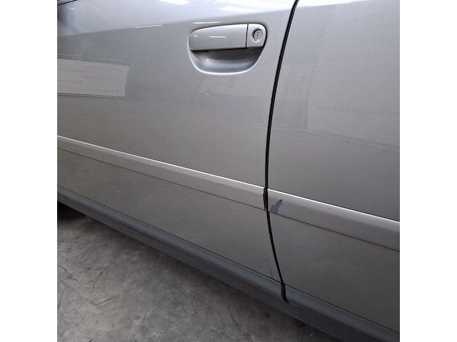 Personenauto, audi, a6 limousine, 3.0 exclusive mt, 2001 - afbeelding 2 van  48