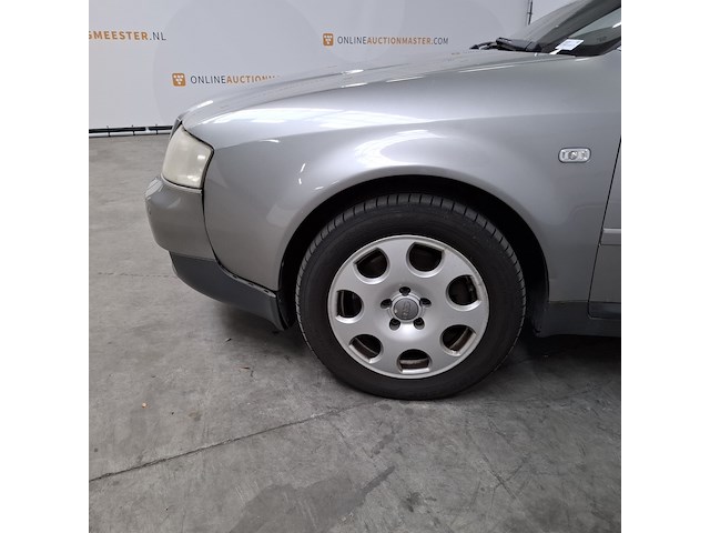Personenauto, audi, a6 limousine, 3.0 exclusive mt, 2001 - afbeelding 3 van  48