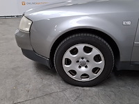 Personenauto, audi, a6 limousine, 3.0 exclusive mt, 2001 - afbeelding 3 van  48