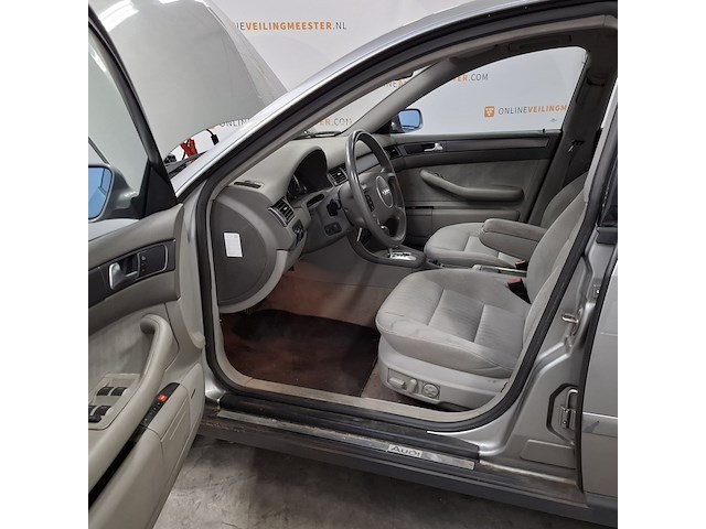 Personenauto, audi, a6 limousine, 3.0 exclusive mt, 2001 - afbeelding 21 van  48