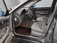 Personenauto, audi, a6 limousine, 3.0 exclusive mt, 2001 - afbeelding 21 van  48