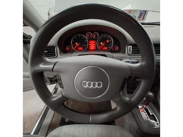 Personenauto, audi, a6 limousine, 3.0 exclusive mt, 2001 - afbeelding 25 van  48