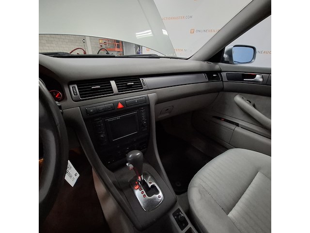Personenauto, audi, a6 limousine, 3.0 exclusive mt, 2001 - afbeelding 31 van  48