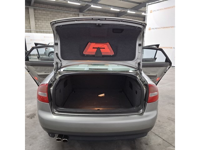 Personenauto, audi, a6 limousine, 3.0 exclusive mt, 2001 - afbeelding 35 van  48