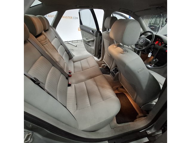 Personenauto, audi, a6 limousine, 3.0 exclusive mt, 2001 - afbeelding 36 van  48