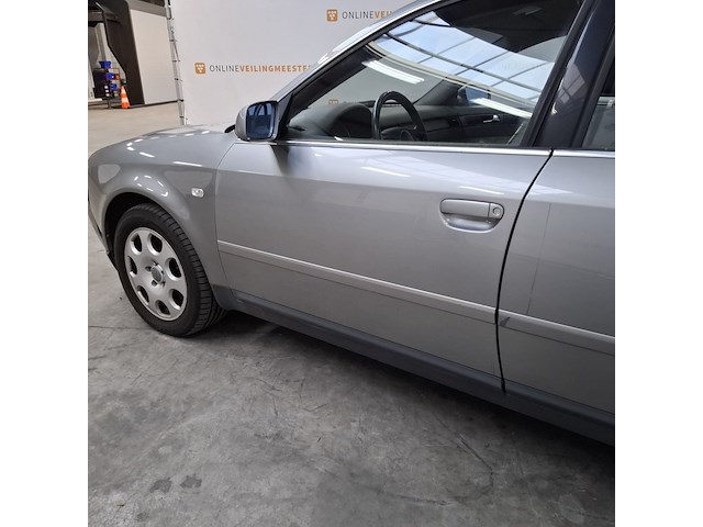 Personenauto, audi, a6 limousine, 3.0 exclusive mt, 2001 - afbeelding 47 van  48