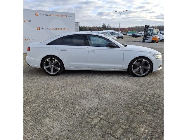 Personenauto audi, a6 limousine 3.0 tdi, zwart, bouwjaar 2012 - afbeelding 34 van  56