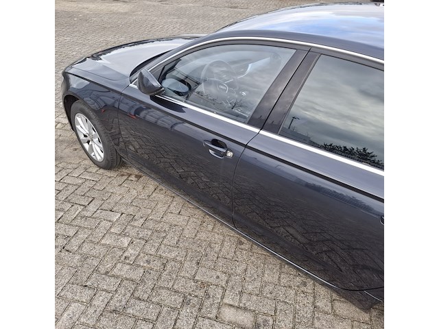 Personenauto, audi, a6 - afbeelding 2 van  45