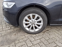 Personenauto, audi, a6 - afbeelding 3 van  45