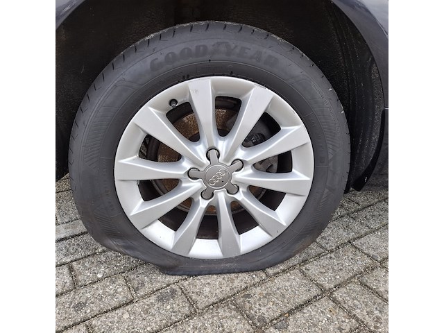 Personenauto, audi, a6 - afbeelding 7 van  45