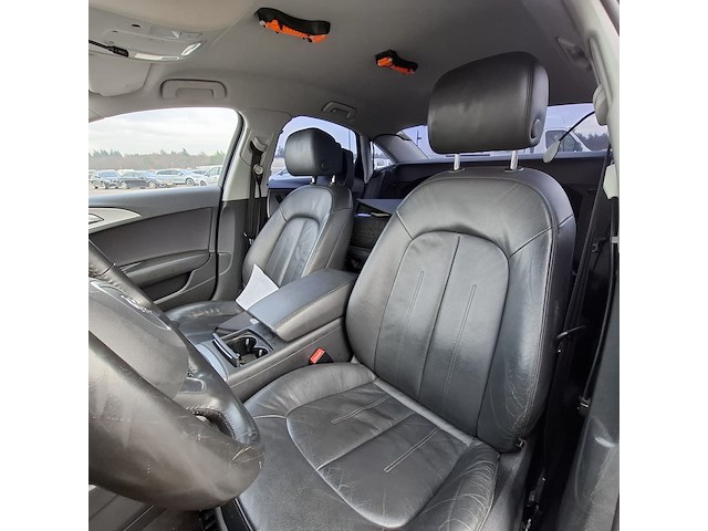 Personenauto, audi, a6 - afbeelding 16 van  45