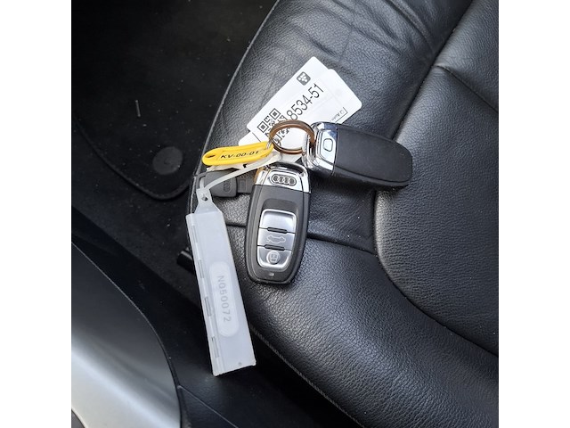 Personenauto, audi, a6 - afbeelding 18 van  45