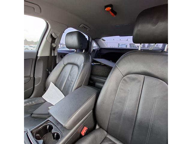 Personenauto, audi, a6 - afbeelding 22 van  45