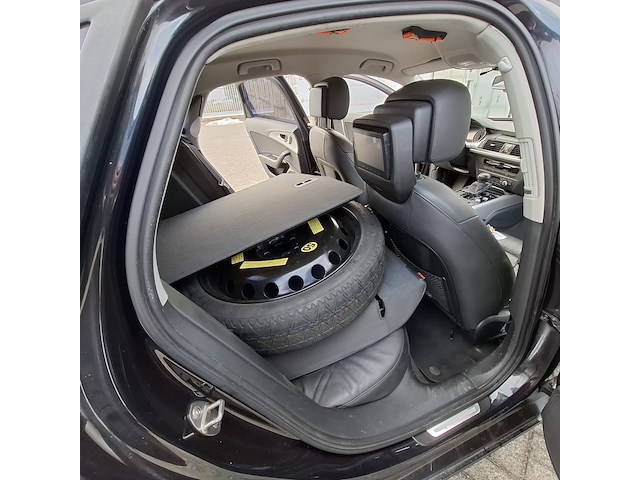 Personenauto, audi, a6 - afbeelding 25 van  45