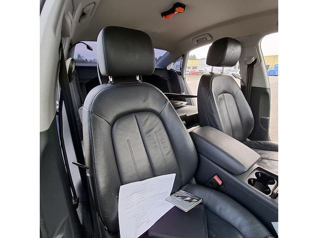 Personenauto, audi, a6 - afbeelding 28 van  45