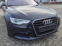 Personenauto, audi, a6 - afbeelding 31 van  45