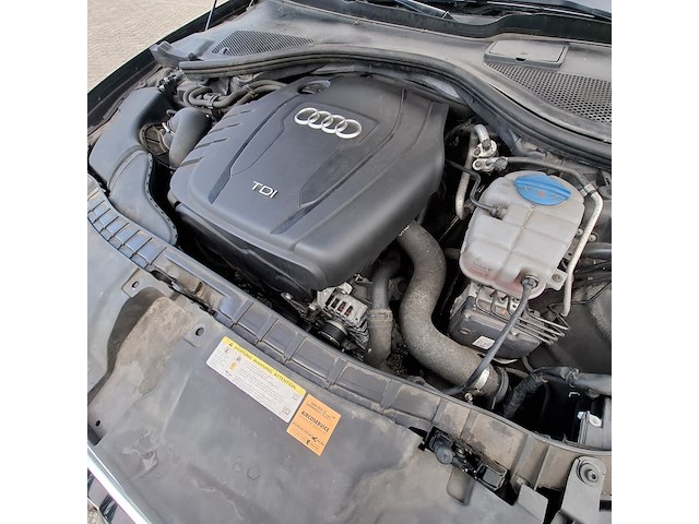 Personenauto, audi, a6 - afbeelding 35 van  45