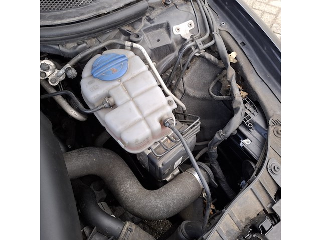 Personenauto, audi, a6 - afbeelding 36 van  45