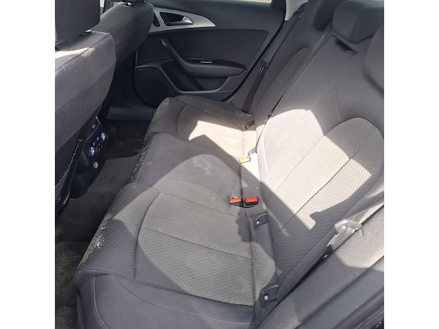 Personenauto, audi, a6 - afbeelding 8 van  23