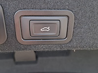 Personenauto, audi, a6 - afbeelding 11 van  23