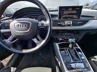 Personenauto, audi, a6 - afbeelding 23 van  23