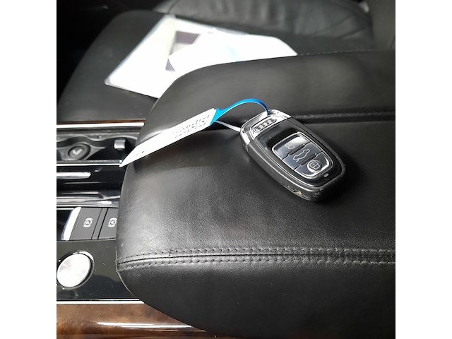 Personenauto, audi, a8, 2011 - afbeelding 19 van  45